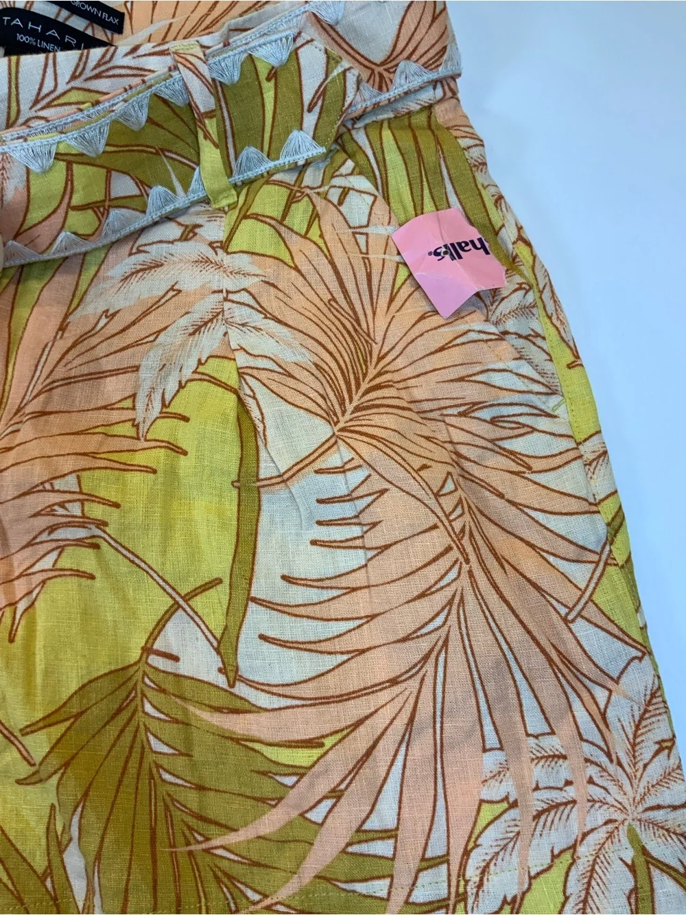 Tahari Peach and Olive Tropical Print Women's Shorts